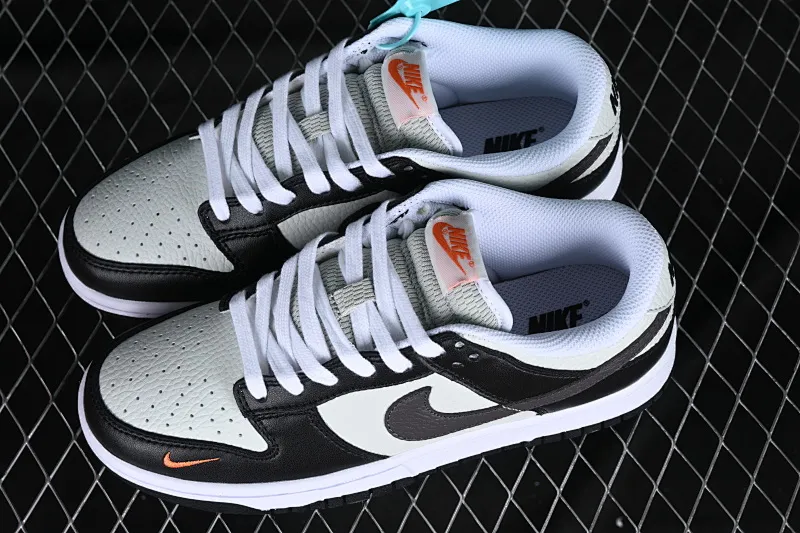 All categories Nk SB Dunk series Nk SB Dunk Low low-top sneakers Nk Dunk Low "Mini Orange Swoosh" SB low-top sports and leisure sneakers FN7808-001